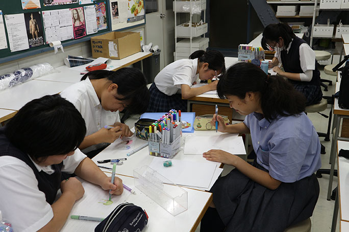 イラスト部 クラブ活動 生徒会活動 学校生活 須磨学園 須磨学園